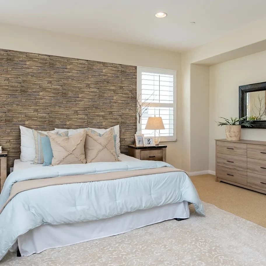 Exclusive Wood walnut